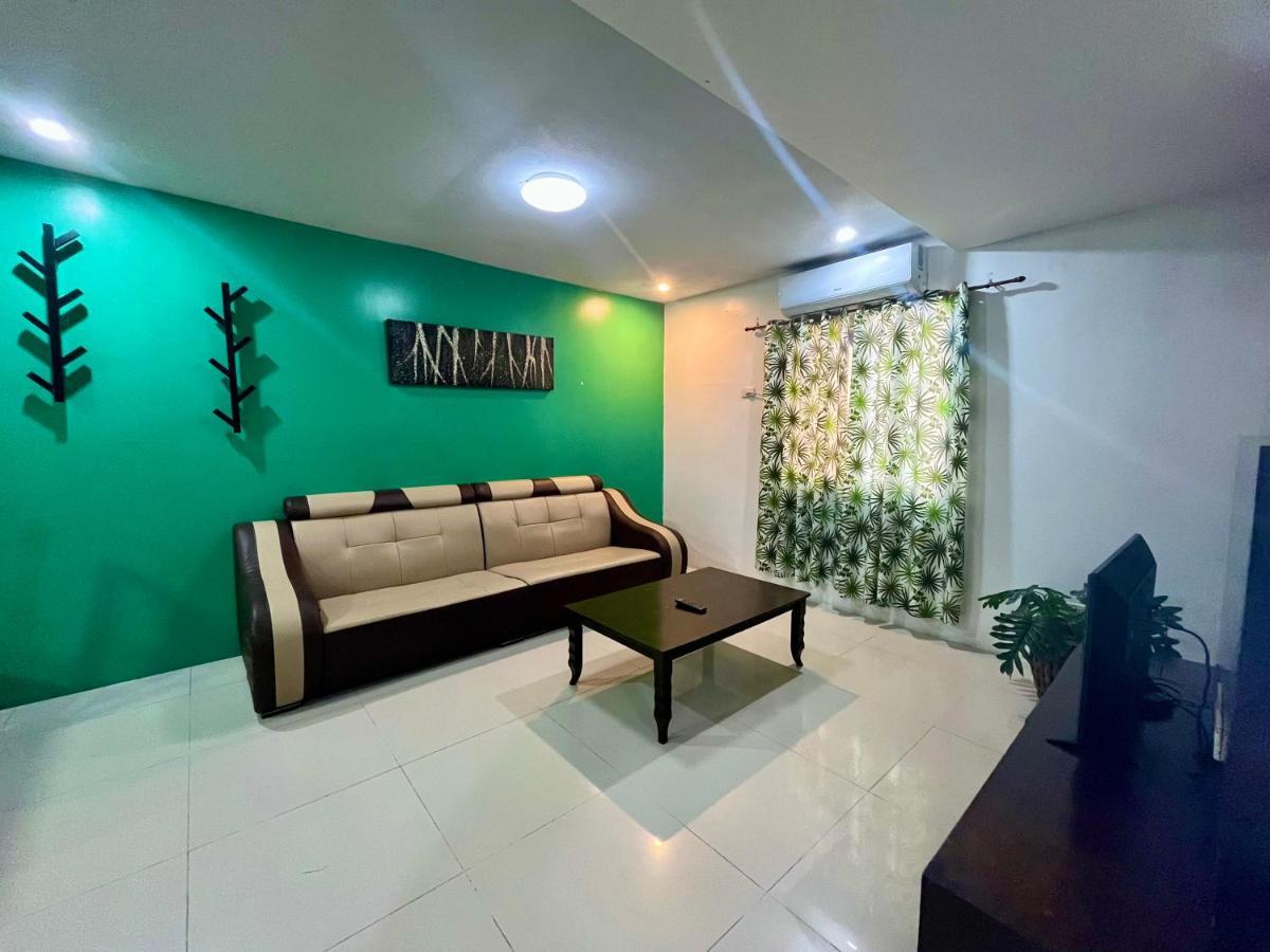 Forest View Leisure Residences Apartment *
